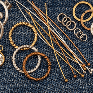 //nostalgica.com/cdn/shop/files/Circle_Web_Banners_Findings_300x300.png?v=1663124467