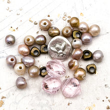 Load image into Gallery viewer, Blushing Bee Bead Mix