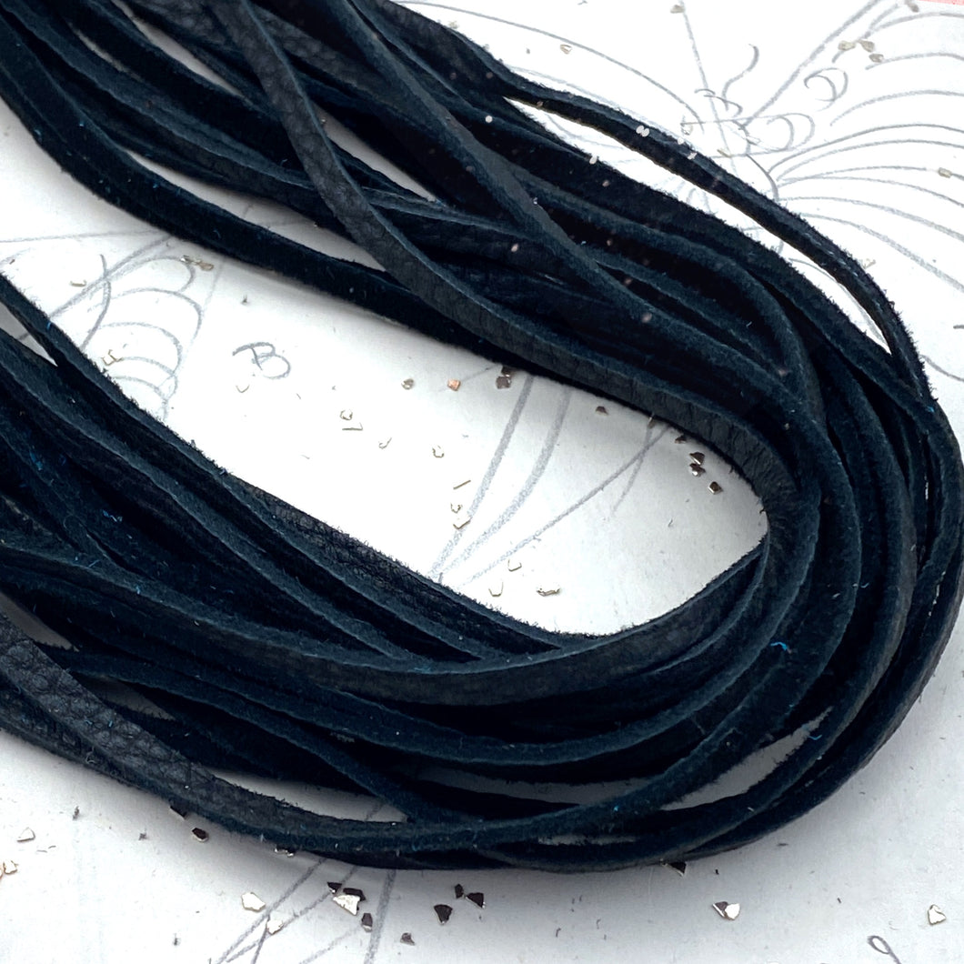 3mm Black Flat Deerskin Lace Leather - 1 Meter