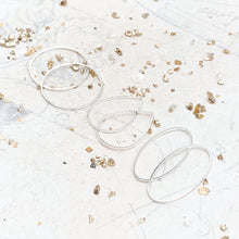 Load image into Gallery viewer, Mixed Silver Bead Frame Link Pairs
