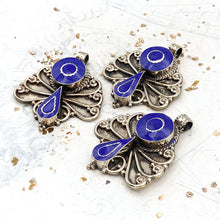 Load image into Gallery viewer, Antique Silver Peacock Nepal Pendant
