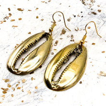 Load image into Gallery viewer, Brass African Earrings - Shell
