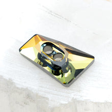 Load image into Gallery viewer, 17mm Tabac Premium Crystal Trapeze Button
