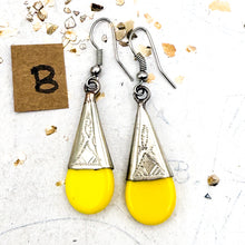 Load image into Gallery viewer, African Earrings
