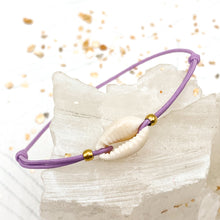 Load image into Gallery viewer, Lilac Shell Adjustable Stretch Bracelet - Gig&#39;s Paris Find
