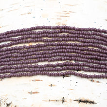 Load image into Gallery viewer, 15/0 Mauve Charlotte Bead Hank
