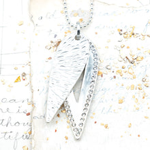 Load image into Gallery viewer, Bright Wing Necklace with Rhinestones
