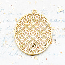 Load image into Gallery viewer, Matte Gold Turkish Geometric Oval Pendant
