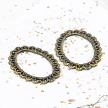 Load image into Gallery viewer, Antique Brass Doily Oval Hoop Pairs - Paris Find

