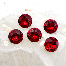 Load image into Gallery viewer, Light Siam Crystal Foiled Set - 5pcs
