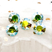 Load image into Gallery viewer, Citrus Green with AB Foiled Crystal Set - 5pcs
