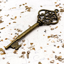 Load image into Gallery viewer, Antique Brass Skeleton Key
