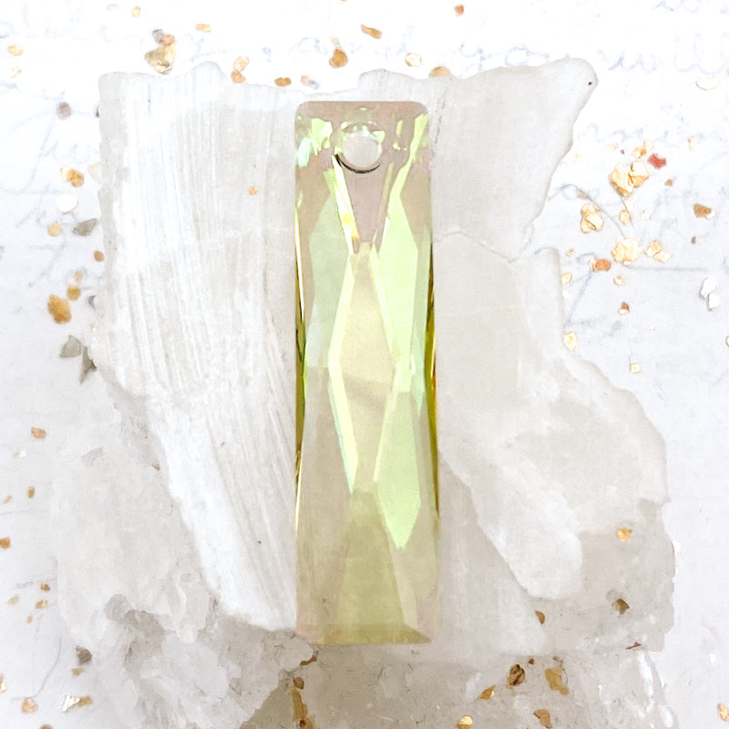 38x10mm Luminous Green Queen Baguette Premium Crystal Pendant