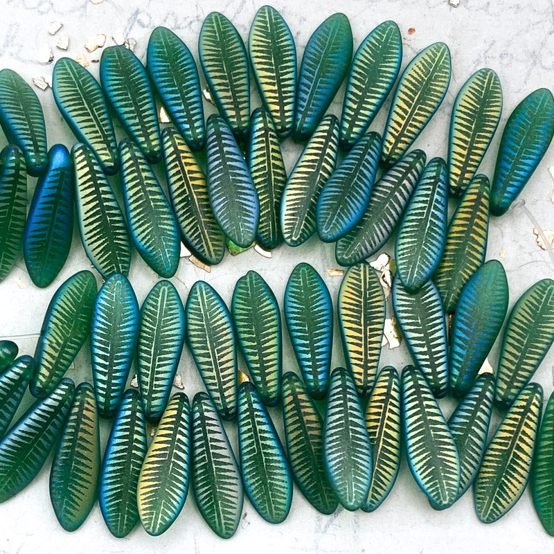 5x16mm Green and Light Rainbow Leaves Dagger Bead Strand