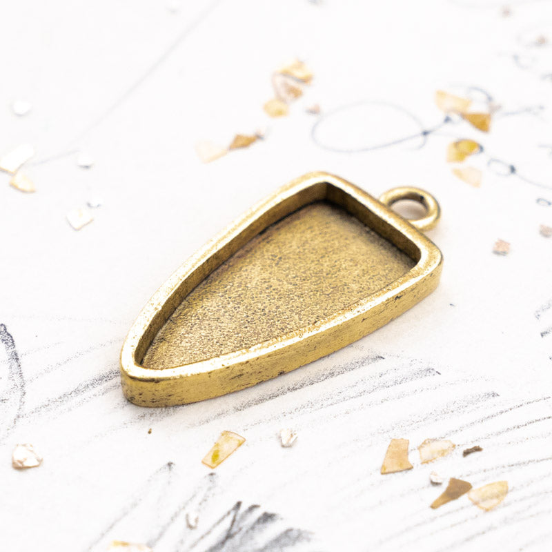 Grande Antique Gold Arrowhead Pendant