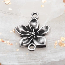 Load image into Gallery viewer, Antique Silver Hibiscus Connector Charm
