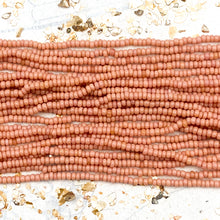 Load image into Gallery viewer, 10/0 Peach Perfect Seed Bead Hank
