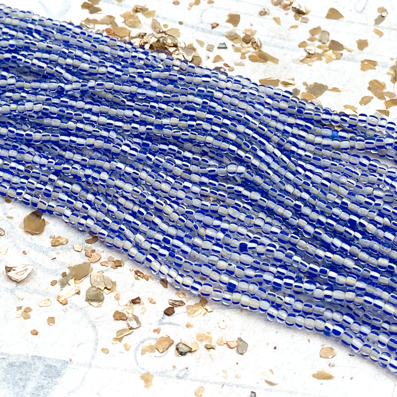 10/0 Blue & White Seed Bead Hank