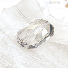 Load image into Gallery viewer, 14x9.5mm Silver Shade Premium Austrian Crystal Emerald Cut Bead
