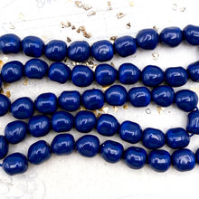Load image into Gallery viewer, Pre-Order 8mm Crystal Dark Lapis Pearl Strand

