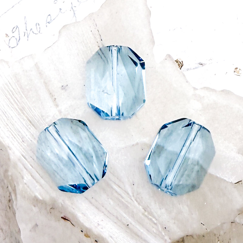 12mm Aquamarine Austrian Crystal Graphic Bead - 3pcs