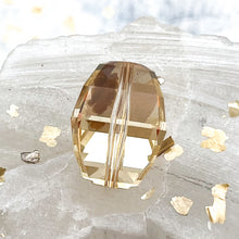 Load image into Gallery viewer, 18mm Golden Shadow Premium Austrian Crystal Lucerna Bead
