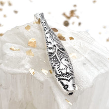 Load image into Gallery viewer, Tibetan Style Antique Silver Lotus Flower Pattern Fish Beads
