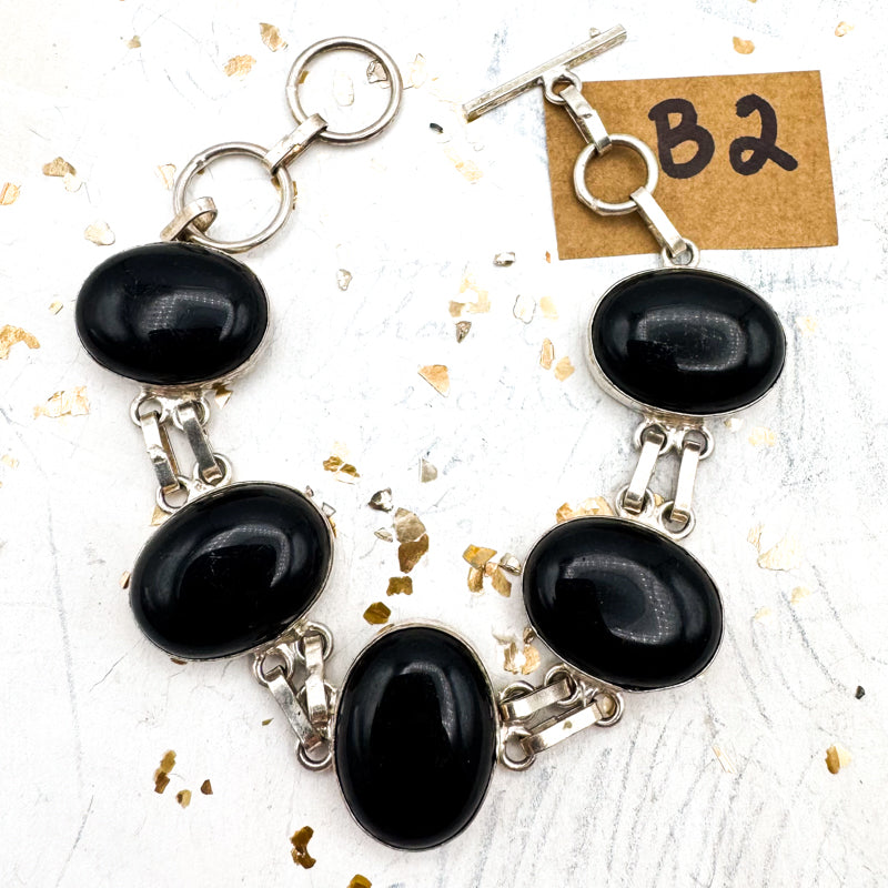 Onyx Oval Bracelet