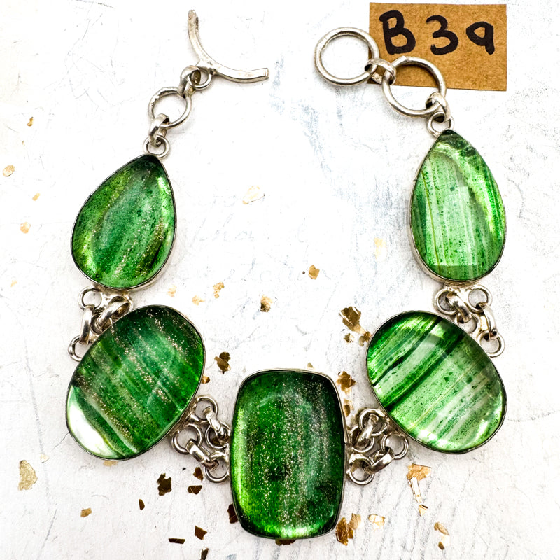 Emerald Gleam Bracelet
