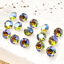 Load image into Gallery viewer, Citrus Green with Blue AB Foiled Crystal Set - 15pcs
