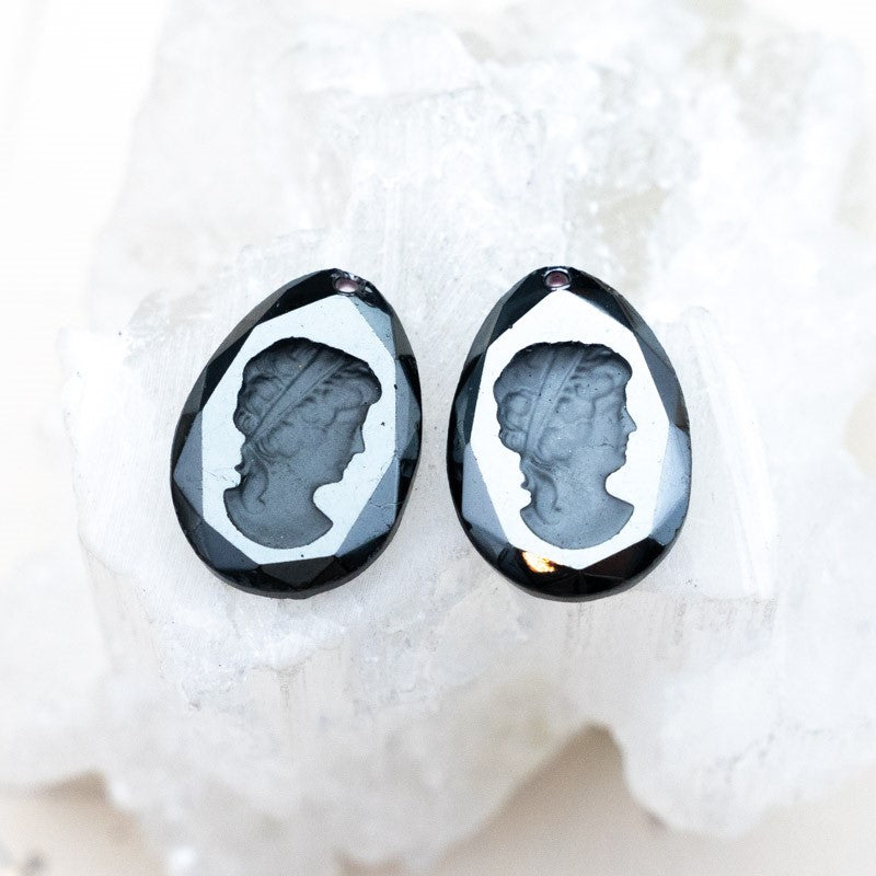 Vintage Black Cameo Pair