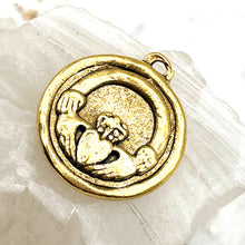 Load image into Gallery viewer, Pre-Order Antique Gold 4-Leaf Clover &amp; Heart Charm
