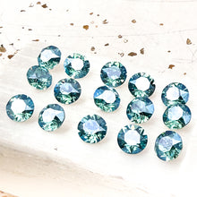 Load image into Gallery viewer, Light Turquoise Moonlight Foiled Crystal Set - 15pcs
