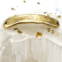 Load image into Gallery viewer, Antique Gold Small Rectangle Bracelet Link
