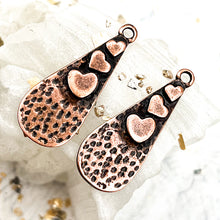 Load image into Gallery viewer, Antique Copper Family of Hearts Pair
