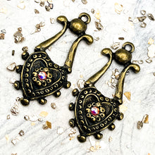 Load image into Gallery viewer, Pre-Order Antique Bronze Vintage Treasured Love Pair
