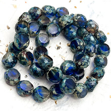 Load image into Gallery viewer, 12mm Dual Faceted Round Grape, Dark Periwinkle, Clear Glass
