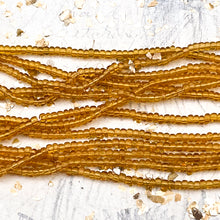 Load image into Gallery viewer, 8/0 Get That Gold Seed Bead Hank
