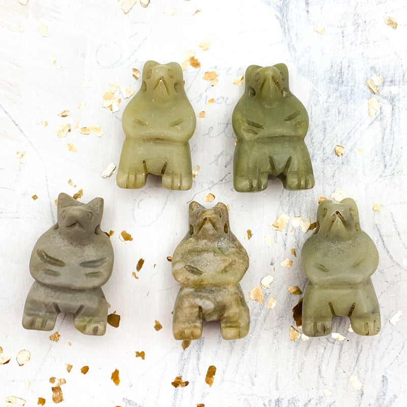 Vintage Carved Gemstone Baby Bear Focal Bead