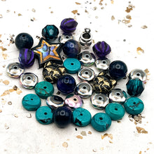 Load image into Gallery viewer, Black Cat Magic Bead Kit

