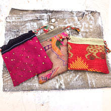 Load image into Gallery viewer, Drawstring Jewelry Pouch
