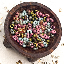 Load image into Gallery viewer, Metallic and Matte Peanut Beads
