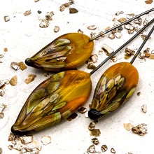 Load image into Gallery viewer, Small Mustard Yellow Rita Leaf Head Pin Pendant
