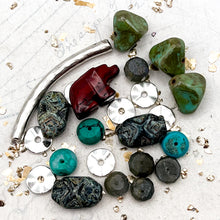 Load image into Gallery viewer, Red Bear Rising Bead Mix
