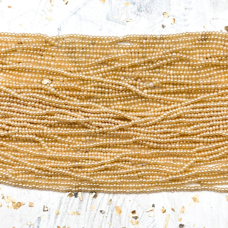 10/0 Pearl Seed Bead Hank