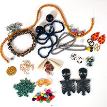 Load image into Gallery viewer, Halloween Treat Bag Destash
