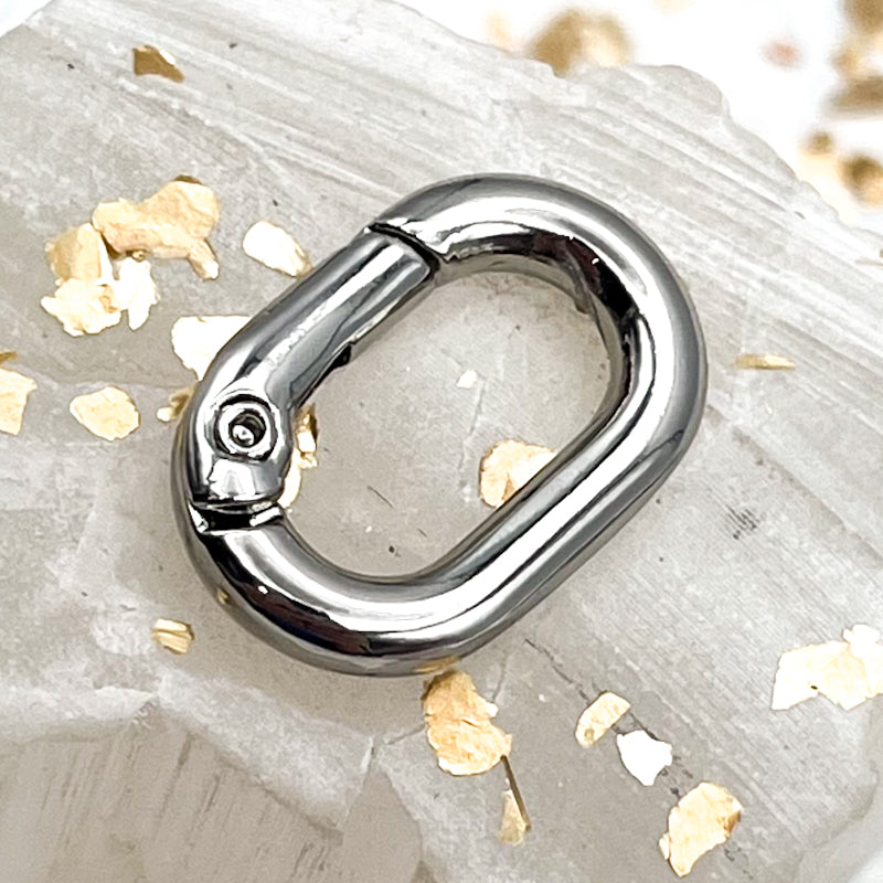 Simple Silver Locking Carabiner Clasp
