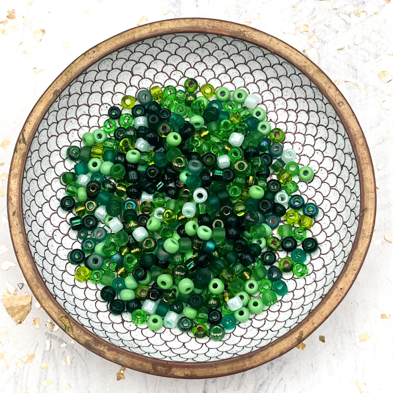 6/0 Gorgeous Green Mixed Seed Bead Hank