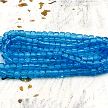 Load image into Gallery viewer, 6/0 Winter Storm Seed Bead Hank
