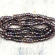Load image into Gallery viewer, 6/0 Light Amethyst Seed Bead Hank
